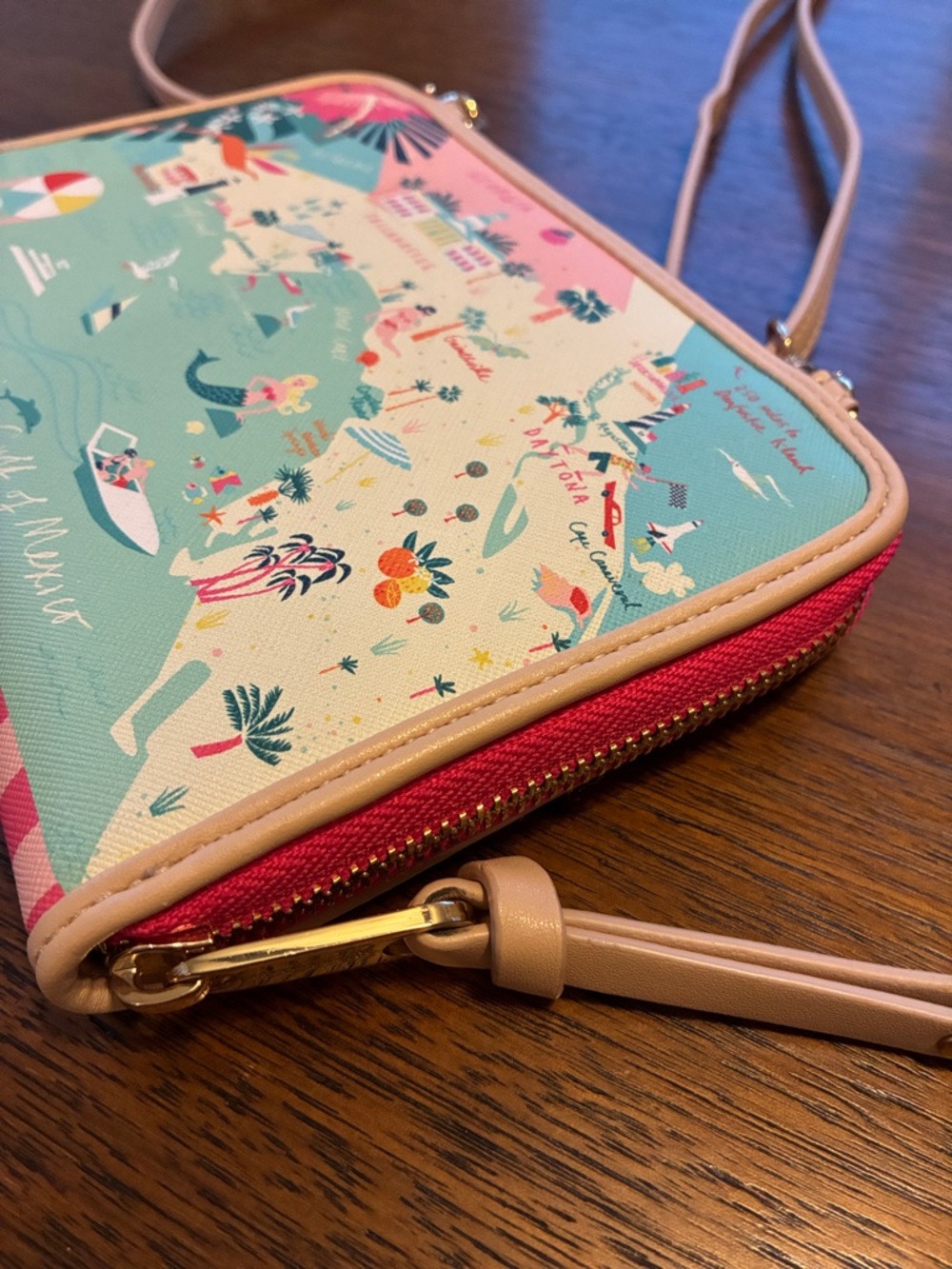 Spartina 449 Florida Map All-in-One Phone Crossbody - Picture 4 of 10